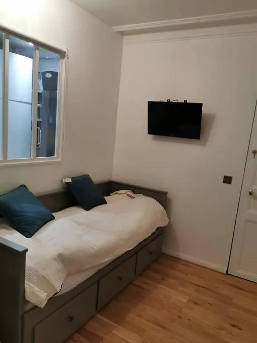Appartement Pres De Rolland Garros Et Le Parc Des Princes